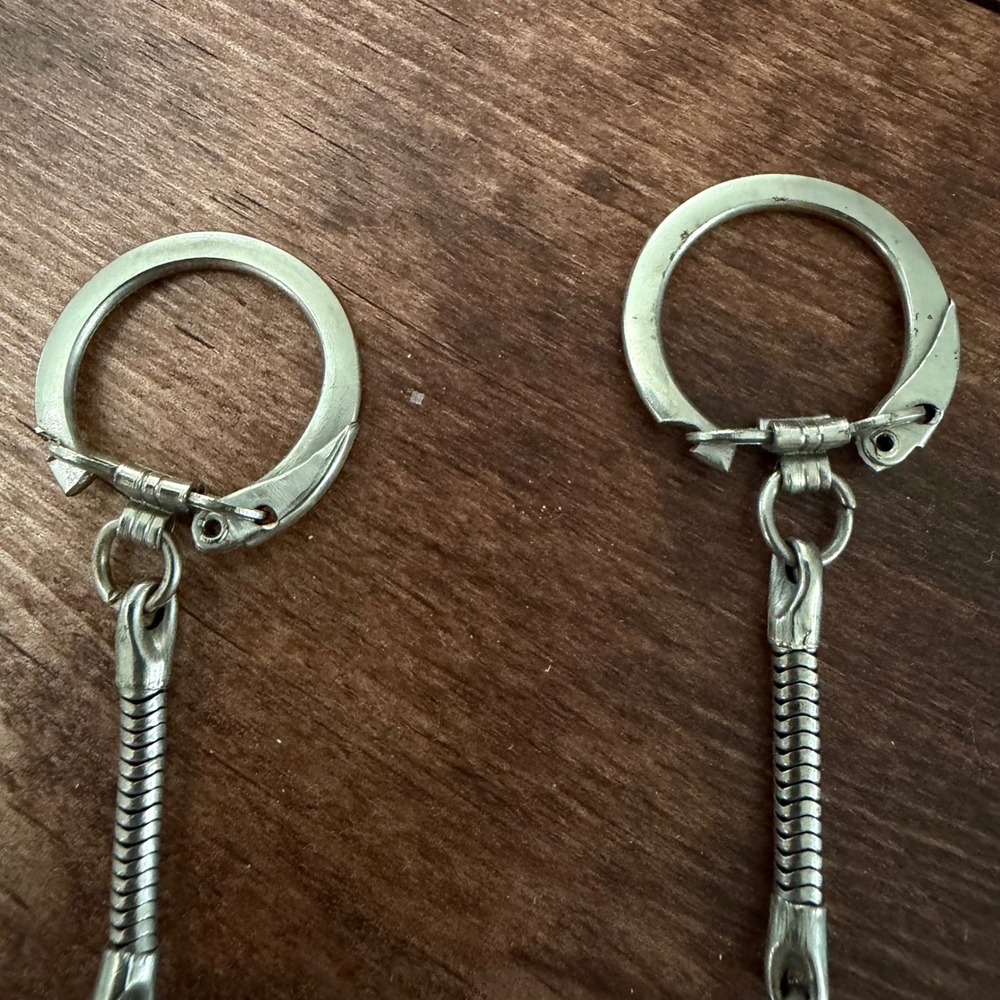 Vintage Thunderbird Keychains Pair w Thanks From American Indian Children Pewter - Picture 4 of 7
